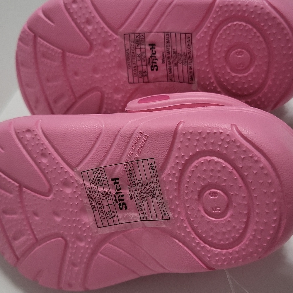 NWOT Disneys Stitch And Angel Girls Clogs 5T - Picture 9 of 11